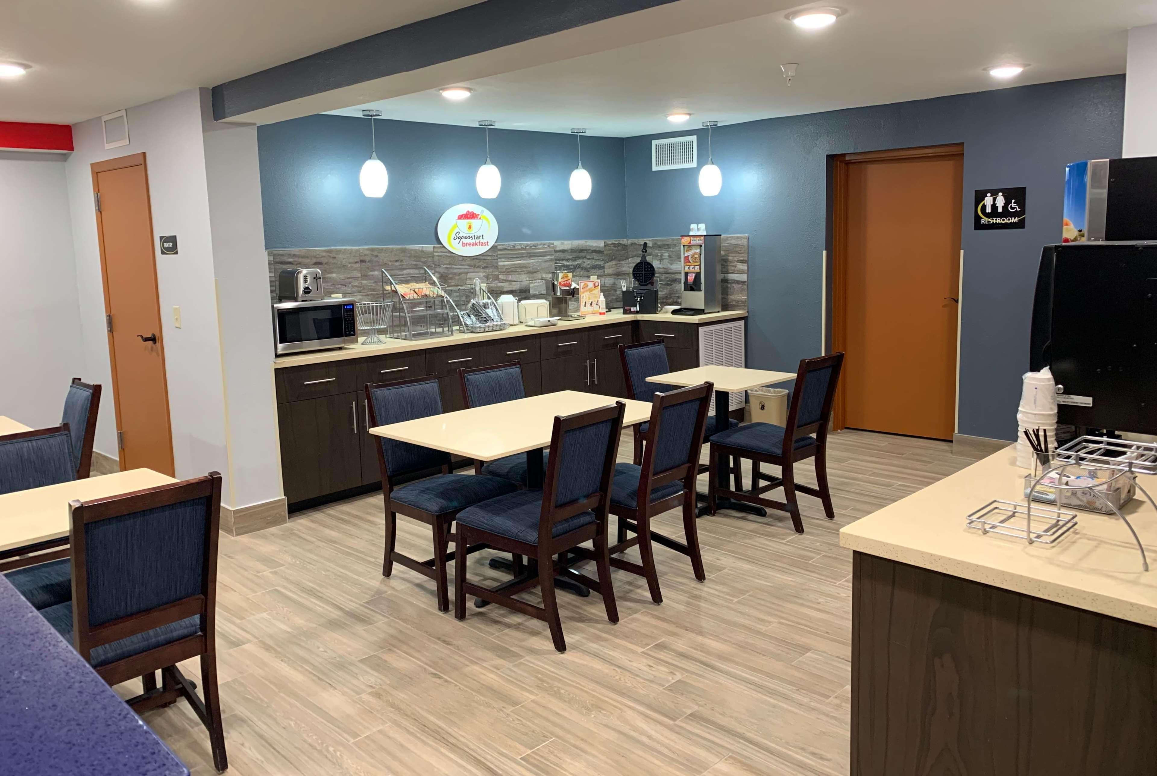Super 8 By Wyndham Cookeville, Tn Cookeville